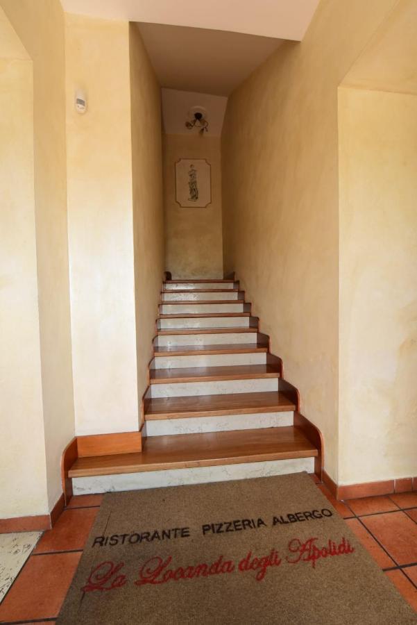 Albergo La Locanda Degli Apolidi Atena Lucana Exteriér fotografie